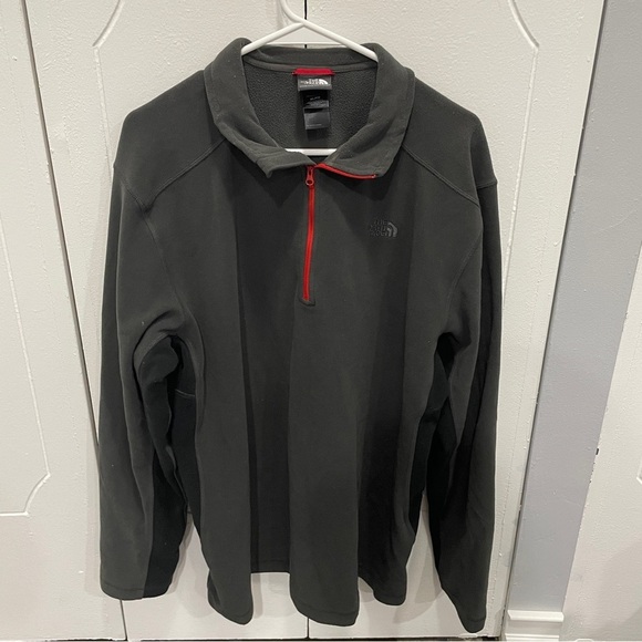 The North Face Grey Fleece 1/4 Zip Pullover - Picture 1 of 13